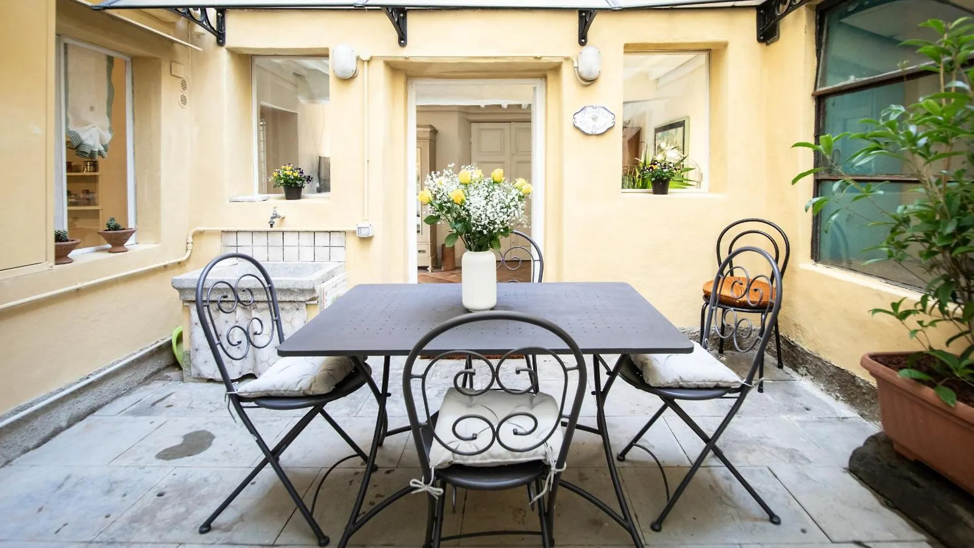 Madalina Apartment With Garden Lucca 0*,  Italy