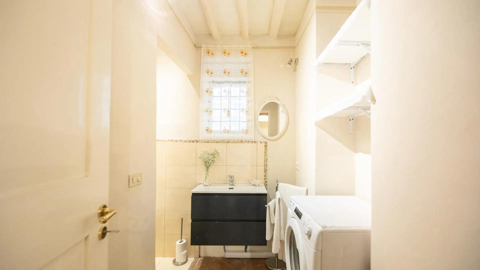 Madalina Apartment With Garden Lucca