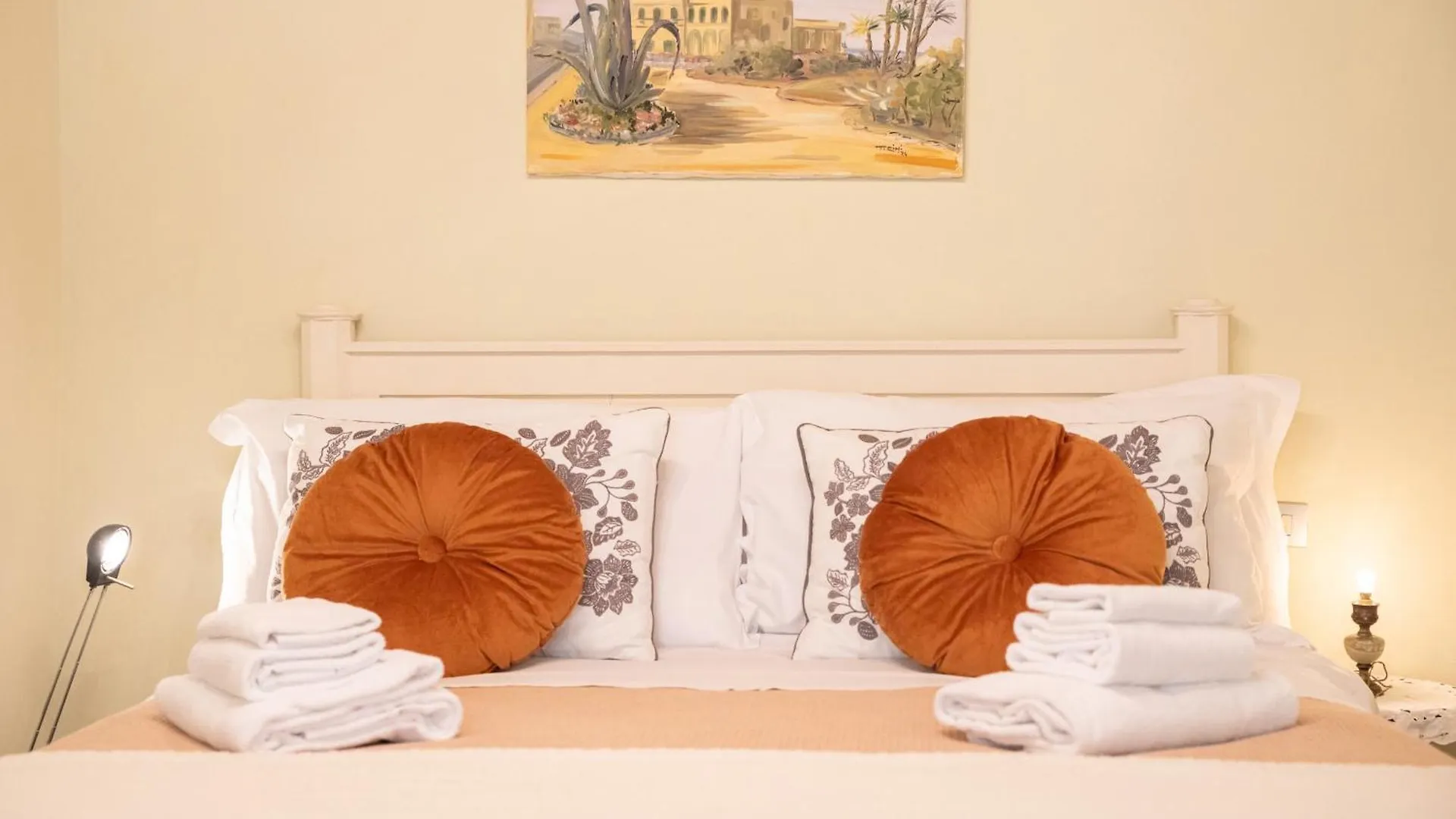 Madalina Apartment With Garden Lucca Italy