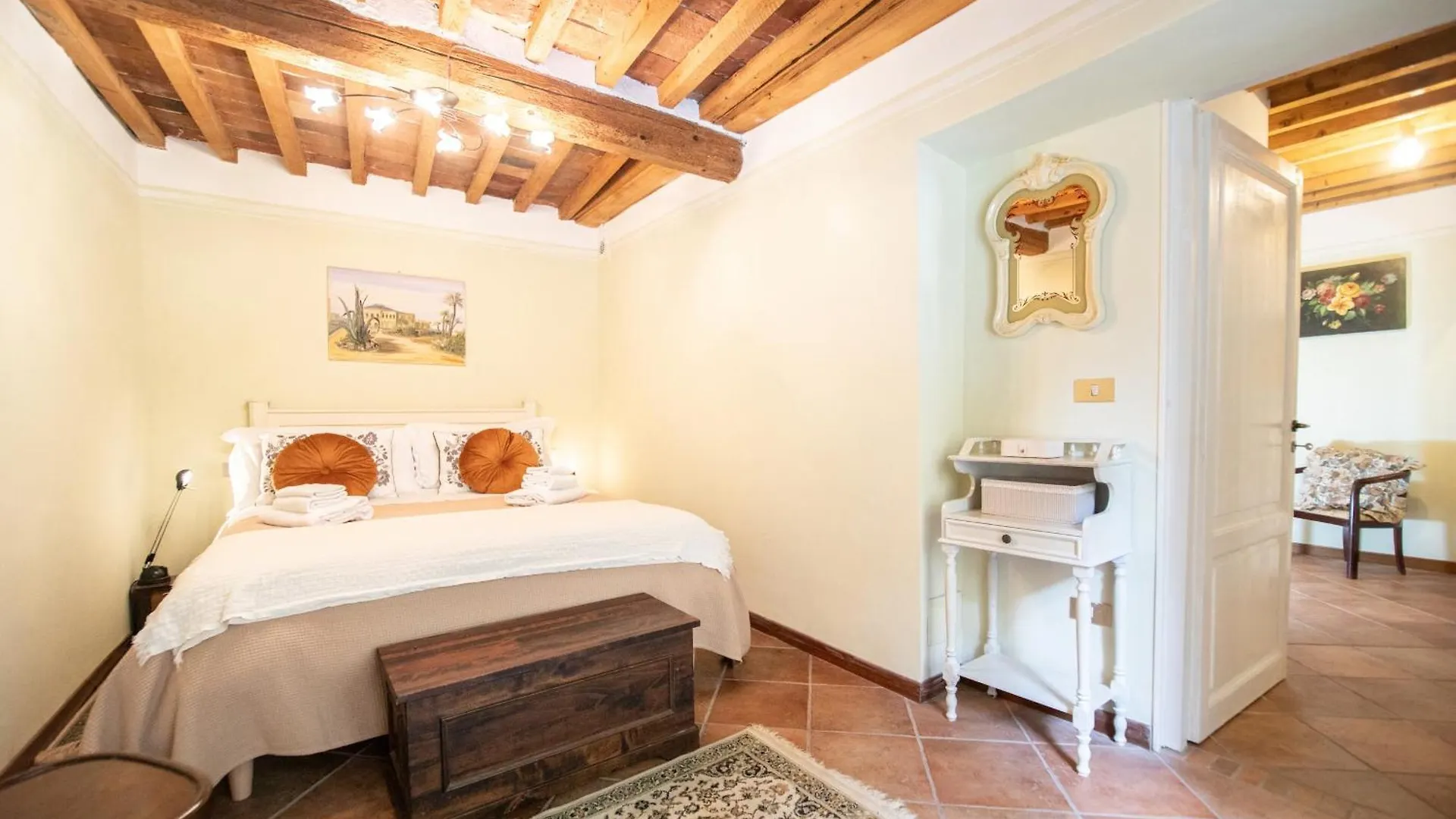 Madalina Apartment With Garden Lucca